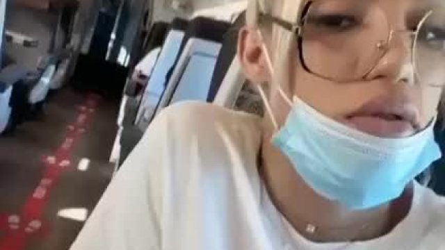 Fun on a train! [GIF]