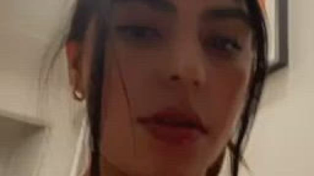 Having two cocks is my bare minimum now