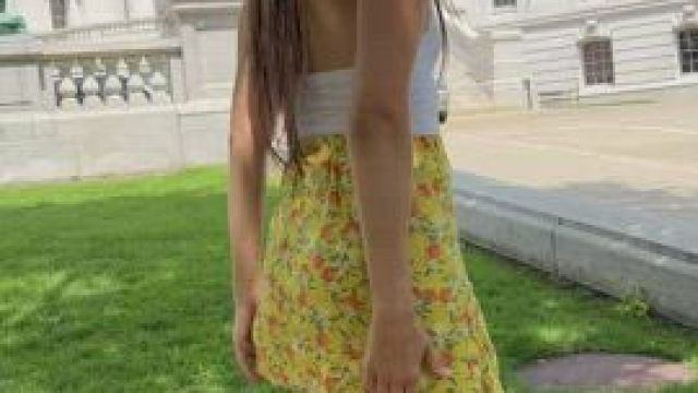 If only the men inside knew what they missed out here [GIF]