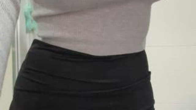 I think my tits are too big for this sweater