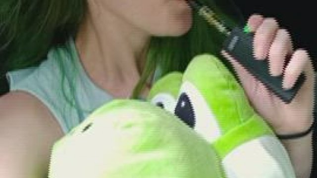 [OC] In the truck, relaxing while I wait for my friend...