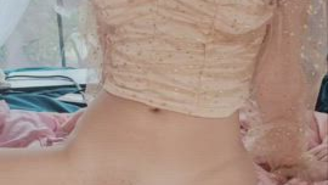 For anyone who appreciate Small/Medium boobs... Hi ? [drop] OC