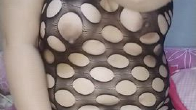 Do I Look Hot in This, Daddy?