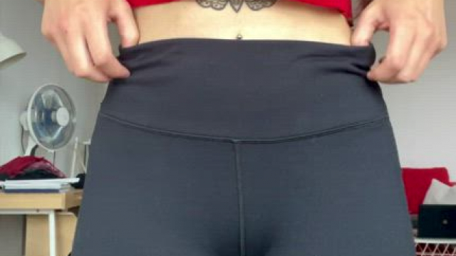 stripping this off after our workout… are we fucking?