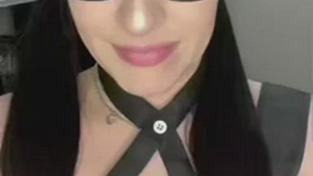 Do you like silly yet horny girls?