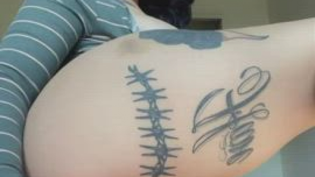 MORE OF THIS CREAMY PUSSY BELOW