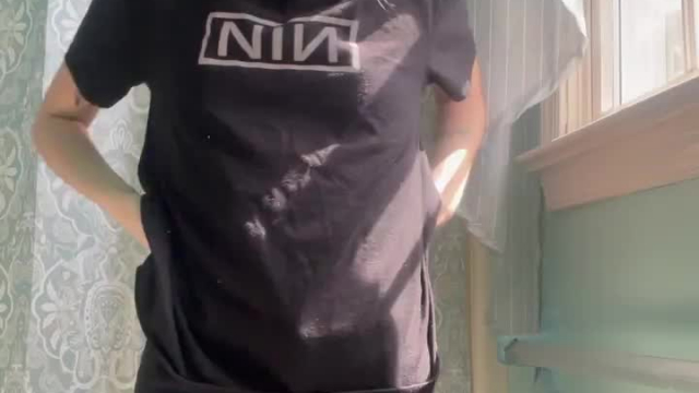 pov: you take the alt girl home from a date