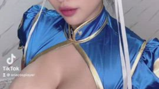 if chun li ha big natural tits