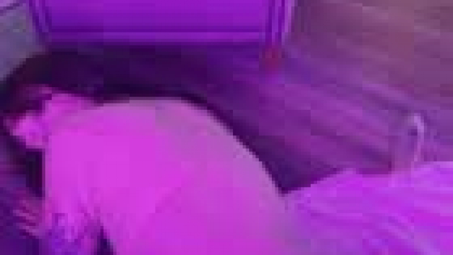 big ass booty trying to twerk on your big ass cock