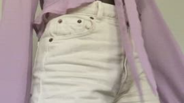 I can’t seem to keep my clothes on