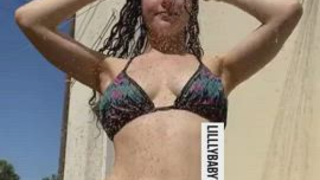 ?ould you jerk off to my nudes if I sent you some? [GIF]