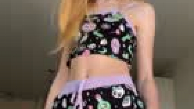 From clothed to completely naked in seconds