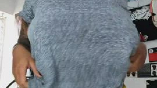 Do u like boobs jumping?