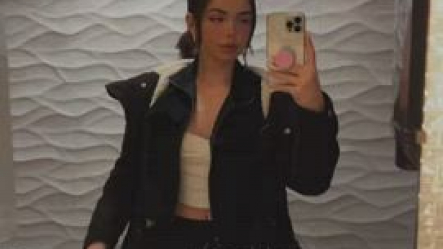 The Mercedes-Benz bathroom was nice… so nice I ended up buying a car! [gif]