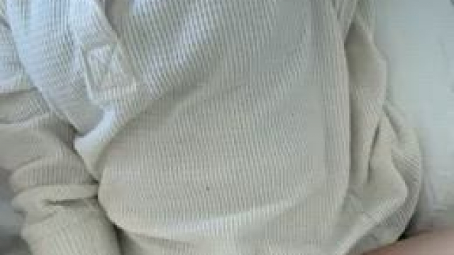 I spread my legs and you see this, what are you doing after?