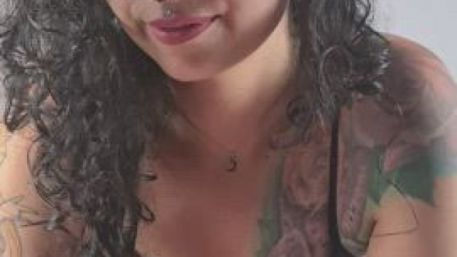 I bet watching my tits bouncing and dropping does magic in your pants (OC)