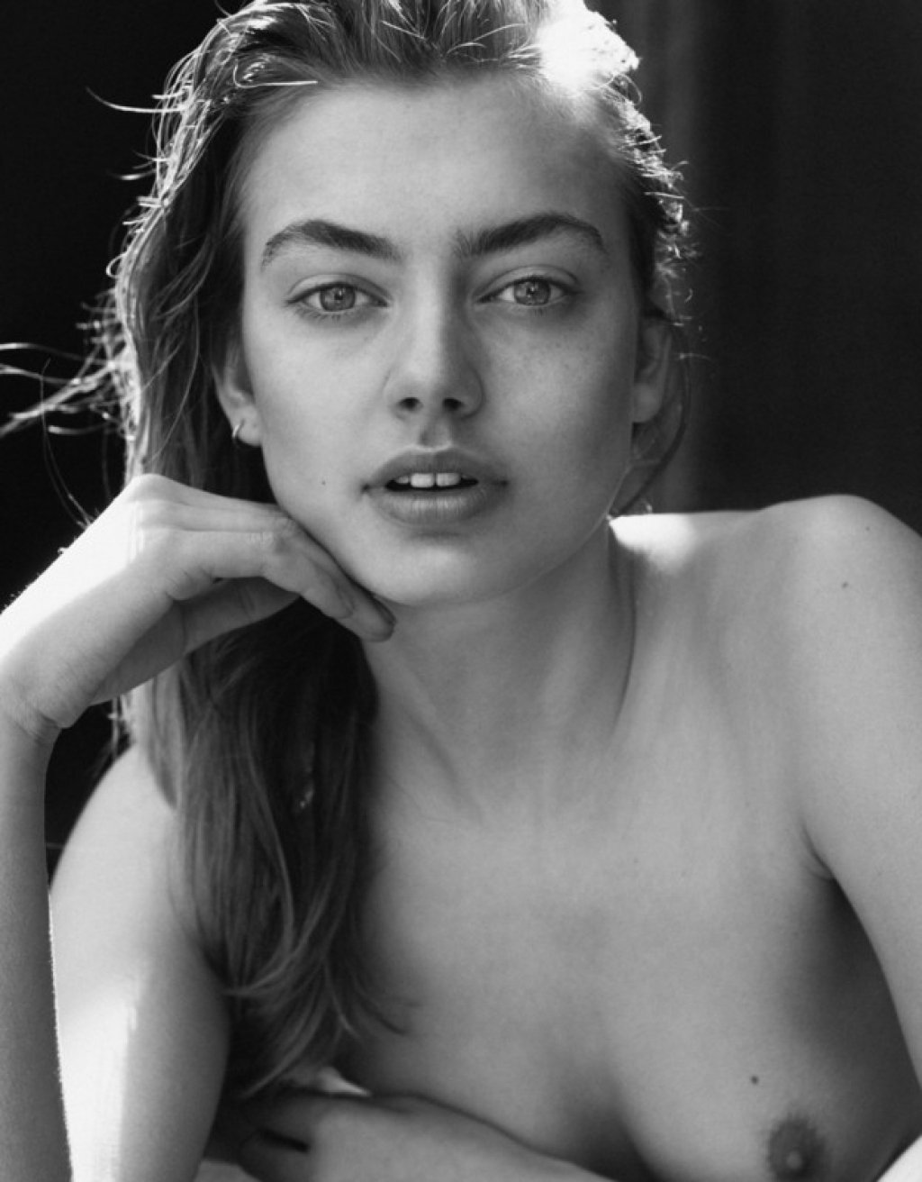 Hanna Verhees by Bryan Whitely (1 MIC). 