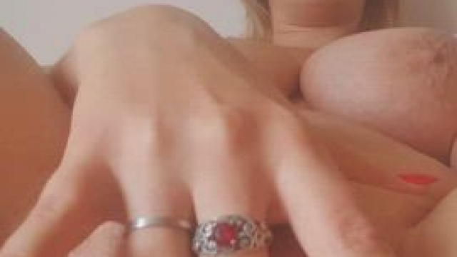 An hour after dinner, I always exercise my muscles and burn calories. Would you 