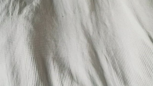 Möchtest du mit mir ins Bett springen ? (F)