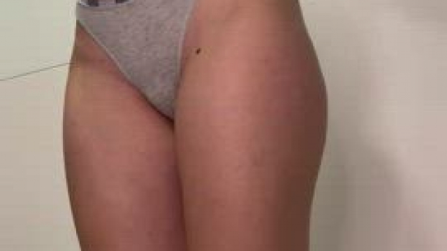 1 truth 1 lie: Im 19 and still a virgin