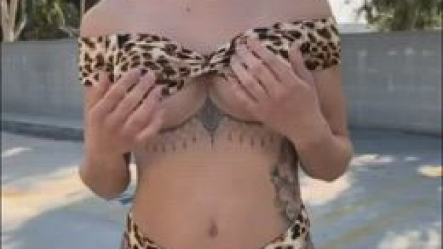 Dancing my way into Humpday