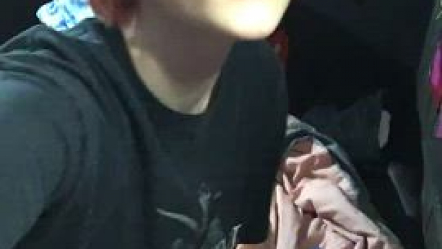 good morning! someone come cuddle, im feeling needy ;(