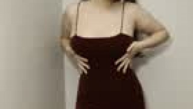 Just wanted to show off a lil in the dressing room :(