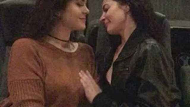 Kissing GIF by kissing