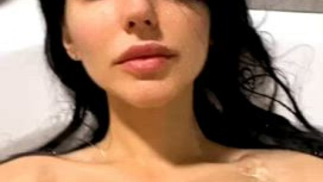 Would you say I'm your type