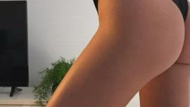 Your fuckdoll arrived, tonight you have to use me