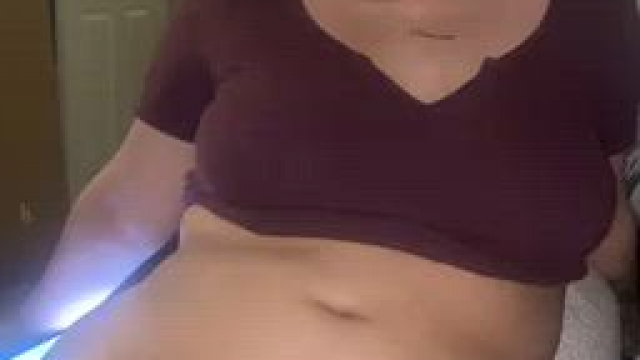 I like tasting my cunt when I’m tipsy lol