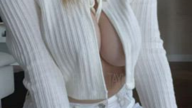 Would you stare if you saw my boobs bounce like this on a bumpy ride