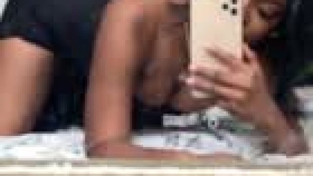 watch me shake it in slo mo