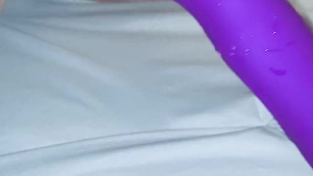 Love my clit rubbed until I cum