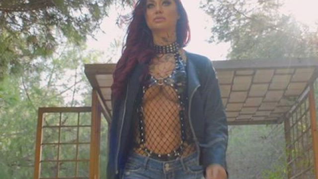 [FFM] Ria Red & Mia Blow