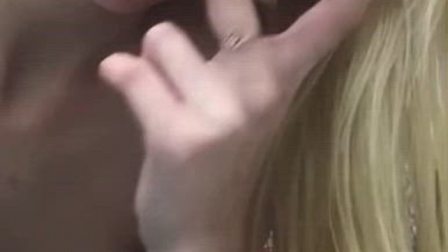 You like when i play with pussy?