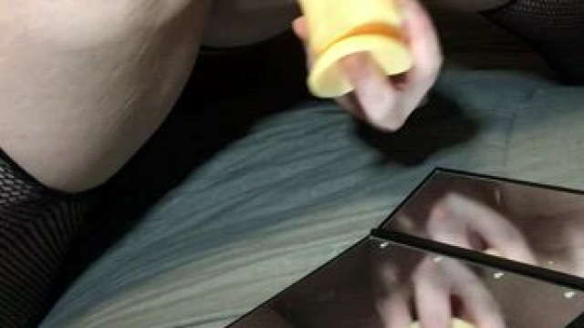 I'd love to take a cock in my tight cunt