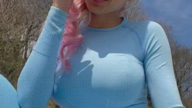 little trip on the sea)