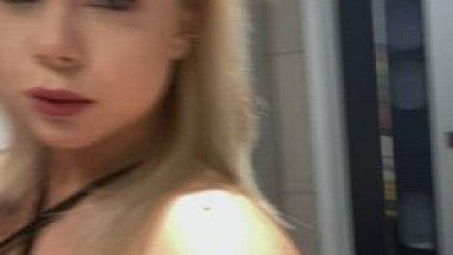 i want to blow your dick in the gyms corner