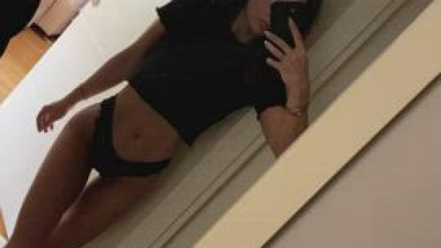 any older redditors here for some sexy arab teen legs