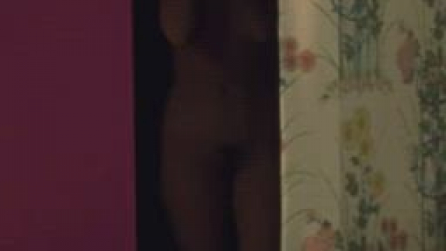 Alexis Dziena full frontal plot in Broken Flowers