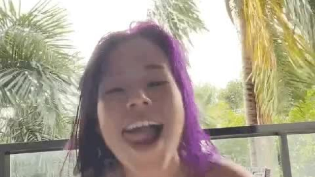 Tell me if I’m wrong but I’ve this little titty gamer is better at call of duty 