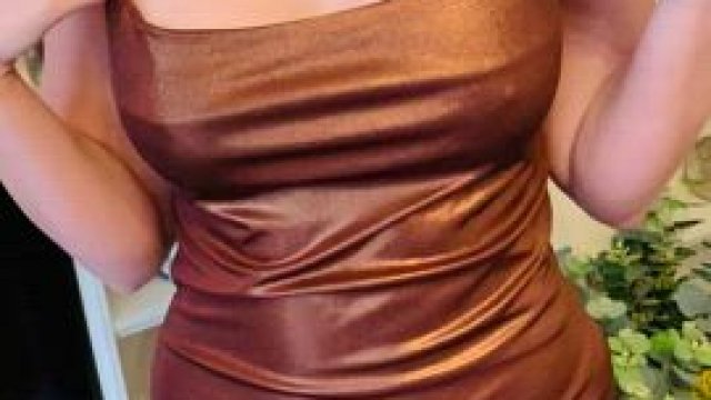 Even though it’s too small I still love this dress