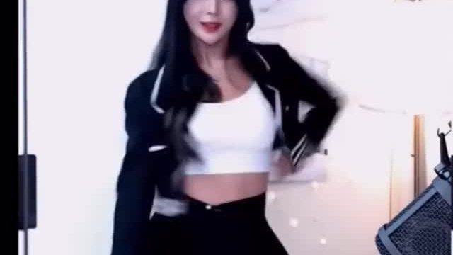 Pocket Girls Habin's gorgeous large boobs!