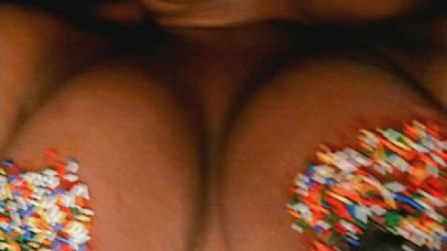 Do you have a sweet tooth after seeing this?