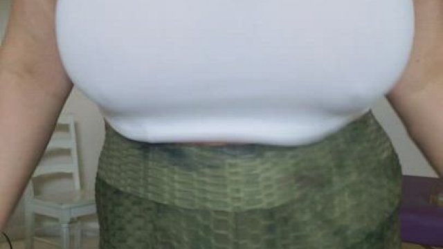 Definition of big boobs bouncing