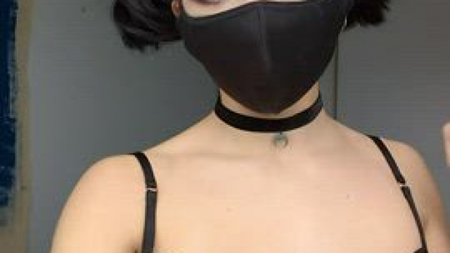 The cute little outfit for Christmas, why not? ??