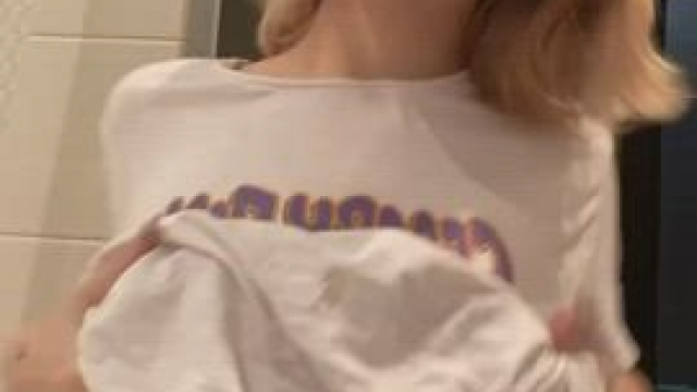 Lets get rid of my clothes