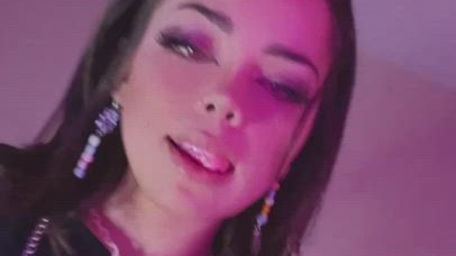 Wanna give me a kiss on the lips