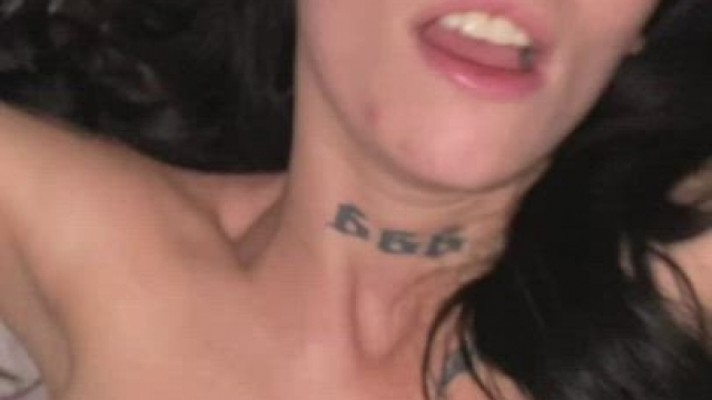 In my mouth and on my body, perfect (OC)